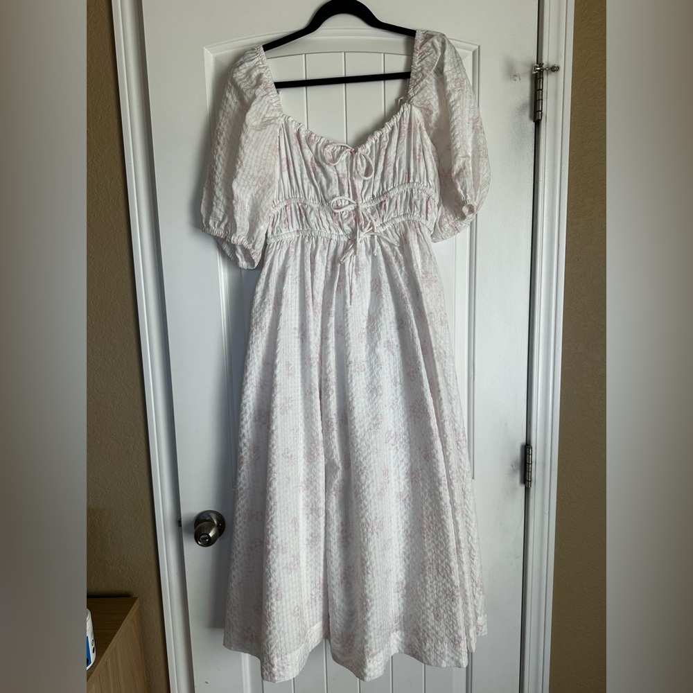 Mable Light Pink Floral Puff-Sleeve Midi Dress